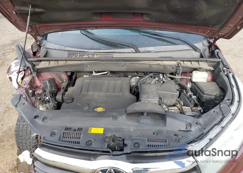 2015 Toyota Highlander Le Plus V6 z USA, uszkodzony, nr VIN 5TDBKRFH9FS118431